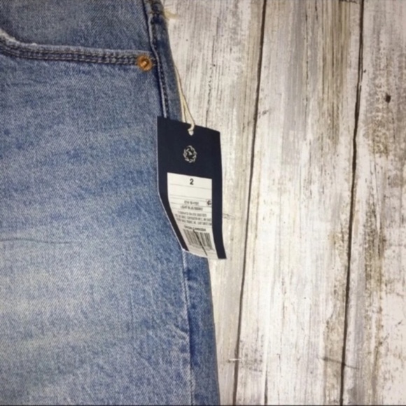 NWT Universal Thread High Rise Vintage Stretch Shorts - Picture 3 of 6